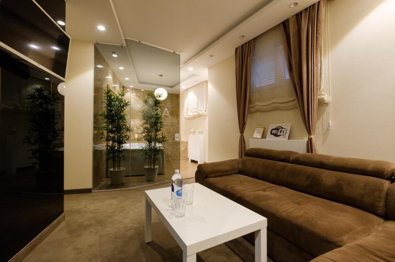 Central Business Apartments Jacuzzi Белград Экстерьер фото
